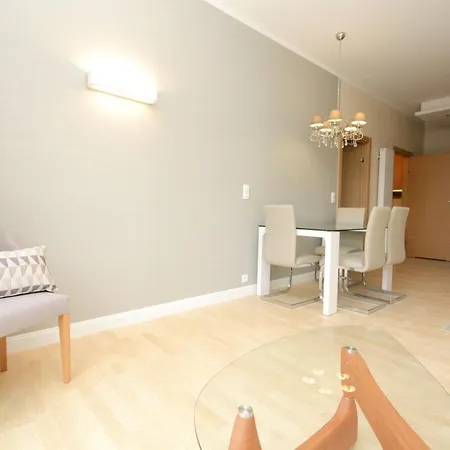 Appartement Mw - Old Town - Neptun